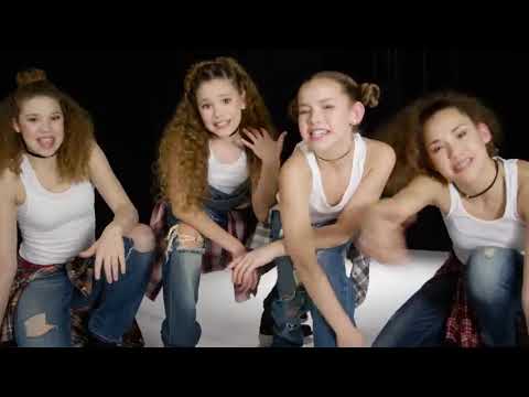 Gwen Stefani |  Hollaback Girl cover Haschak Sisters  | cover song