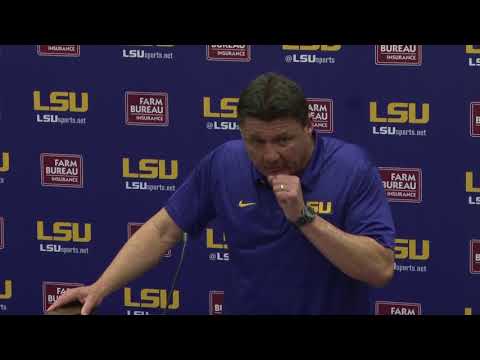 Video: Coach O Talks First Practice Of The Season With Pads, QB/RB Debate