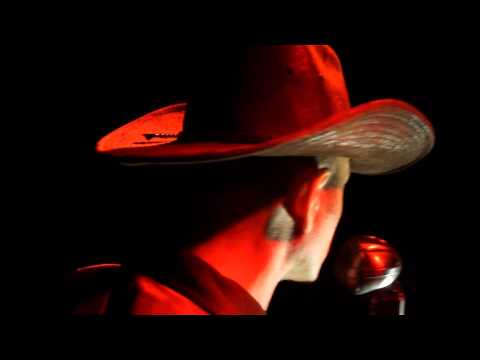 Stella Burns - You Can't Be Safe From The Effects Of Love (Videoclip / Twelve Records / 2014)