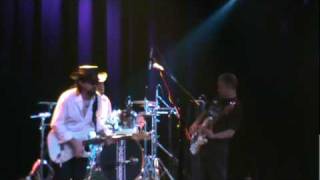 I Got A Rich Mans Woman