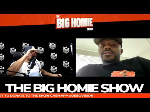 RUM NITTY GIVES KG DA POET FLOWERS "KG BROUGHT ME TO KOTD AND URL. I DIDNT EVEN DO A PG"
