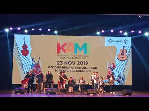 Karinding Attack x Institut Musik Jalanan live Performance at Konferensi Musik Indonesia 2019