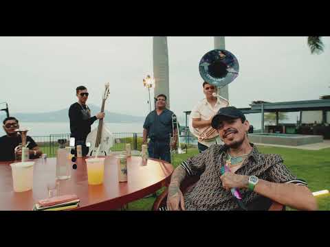 Miniatura de Dinero No Ten&iacute;a (En Vivo)