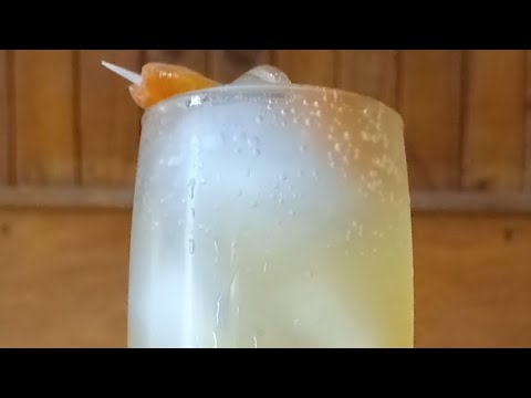 🍑🍹 Get ready for a refreshing and alcohol-free twist: introducing the Virgin Bellini! 🍹🍑