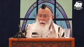 קריאת שמע שלפני קורבנות | הרב אליקים לבנון | הלכות תפילת שחרית | 7 (ישיבת ברכת יוסף - אלון מורה) - התמונה מוצגת ישירות מתוך אתר האינטרנט יוטיוב. זכויות היוצרים בתמונה שייכות ליוצרה. קישור קרדיט למקור התוכן נמצא בתוך דף הסרטון