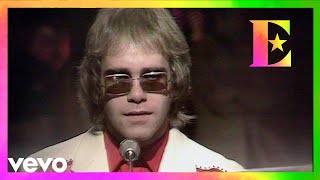 Kadr z teledysku Your Song tekst piosenki Elton John