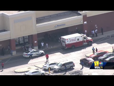 Polícia: segurança atira fatalmente em homem e fere mulher após briga na loja Giant Food