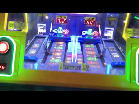 Dave & Busters Arcade - Prize Room New Prizes, Trap...
