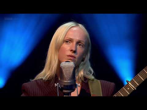 "Still Crazy After All These Years (Paul Simon Cover)" Laura Marling with 12 Ensemble