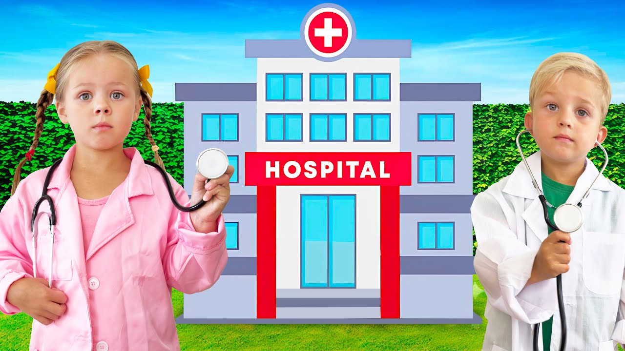 Superheroes in Action! Naomi and David Play and Help Each Other