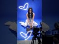Hailee Steinfeld With Puppy For Buzzfeed