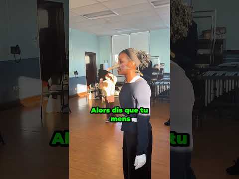 Porter un masque de Pinocchio quand on ment tourne mal