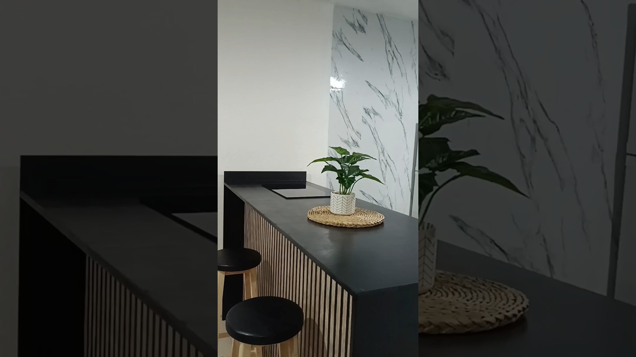 Transformé esta cocina pequeña de Infonavit ! #cocinapequeña #decoratuespacio #remodelacion