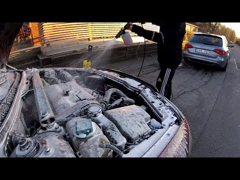 Did he just foam the engine bay?