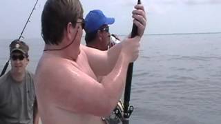 preview picture of video 'Bimini White Marlin (5 gallon bucket)... good fishing joke!'