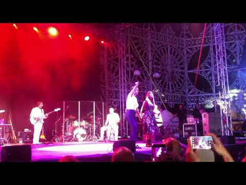 Arisa ☆ L'esercito del selfie (Live)