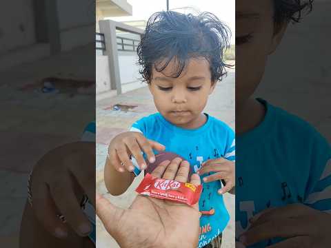 perk chocolate and KitKat chocolate short #shorts #funny #shivanya1211