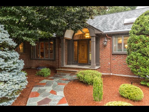 4 Cranberry Ln, Lynnfield MA - Marjorie Youngren - Tel 781-580-9357