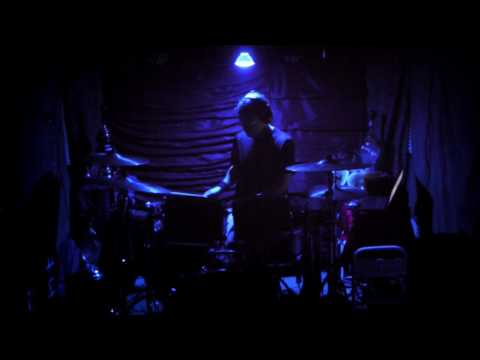 Massive Attack & Azekel - Ritual Spirit