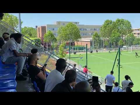 Crazy celebration of Montrouge U18 players after a goal vs Sarcelles U18 on last matchday of season