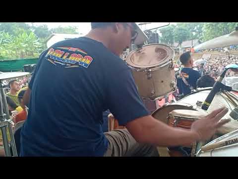 Seketika Hujan Deras Reda - Teteg Ati - Cak Met ft Devi Aldiva - New Pallapa Live talun