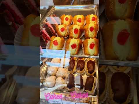 Awesome Cakes and Sweets from La Sem Patisserie, Mississauga