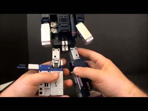 T2RX6 Reviews: Mp-13 Soundwave Part 2 Robot to Cassette Player Transformation