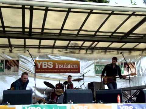 Carus Thompson - Dumb Things - Dronfield Music Festival - August 2010
