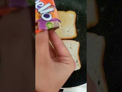 2 min Dairy milk crispello chocolate🍫 sandwich🥰#shorts