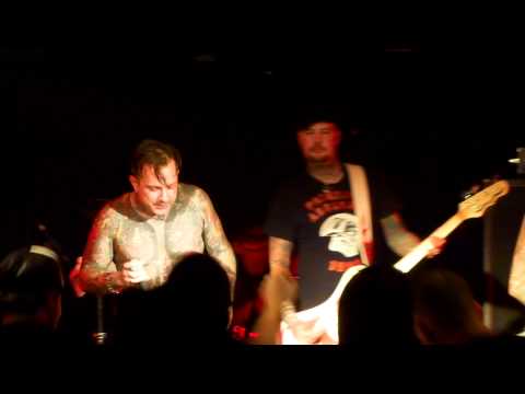 V8 Wankers live in HH 2011 - This One Is For You