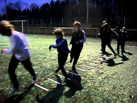 Ladder warming-up Victoria Boys D1