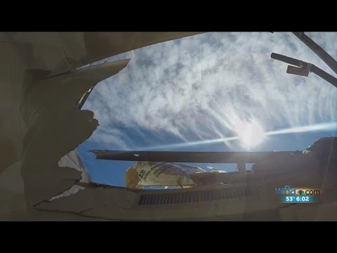 Tornado cleanup continues in Sarasota County