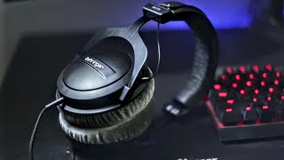 Video thumbnail for Are These $50 Headphones Any Good? - Behringer BH770 Headphones Review! by Tech Raccoon