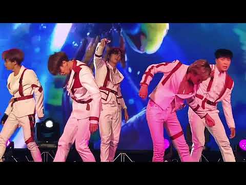 Quantum Realm Cover X1 @MINIZIZE ( Center Close Up Ver. )