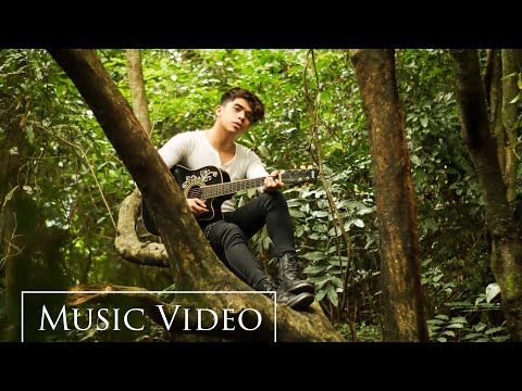 Spencer Geronimo - Magkaibang mundo (Official Music Video)