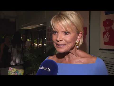 Auszeichnung - Uschi Glas verschenkt Brot und Zeit an sozial benachteiligte Schüler und erhält daf