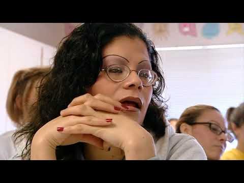 download lagu mp3 mp4 Louis Theroux Documentaries, download lagu Louis Theroux Documentaries gratis, unduh video klip Louis Theroux Documentaries