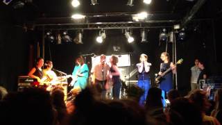 GirlsRockCamp Hollabrunn - "Junge Menschen" (Almut Klotz Tribute)