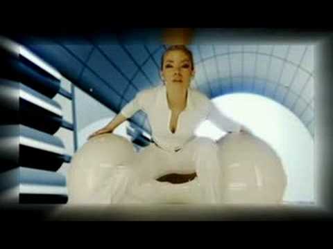 Commander Tom - Attention