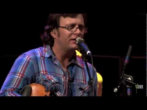 The Infamous Stringdusters live in eTown - "The Place That I Call Home" (eTown webisode 240)