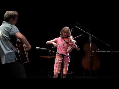 2016-09-10 Jr1 Emily Alldrin - 2016 Weaverville Fiddle Contest
