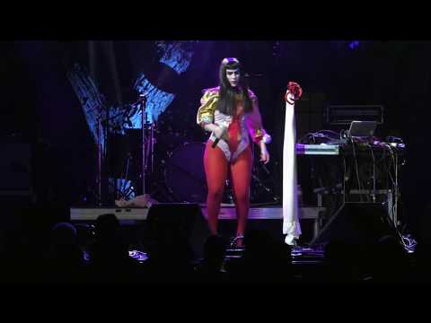 ¡Globalquerque! 2019 - Live from the Plaza Mayor! - Dat Garcia (Argentina)