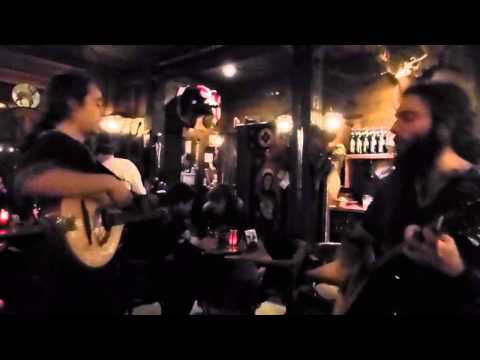 Réal-Jean & Simon Valais (Tribardi) - Glasgow Reel/Tri Martolod (Live at L'auberge Du Dragon Rouge)