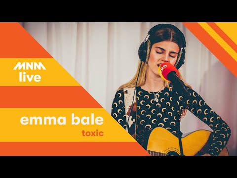 MNM: Emma Bale met een heerlijke cover van Toxic!