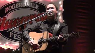 THE CHAPMANS - MOM AND DAD&#39;S WALTZ  live 2013