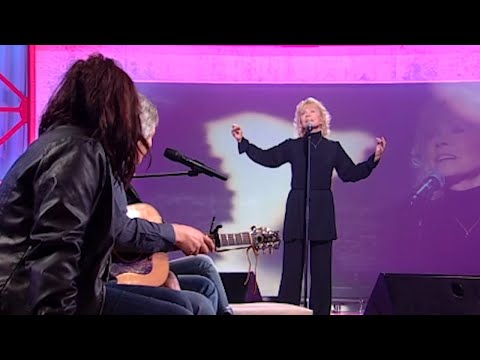 "C'est beau la vie" d'Isabelle Aubret !