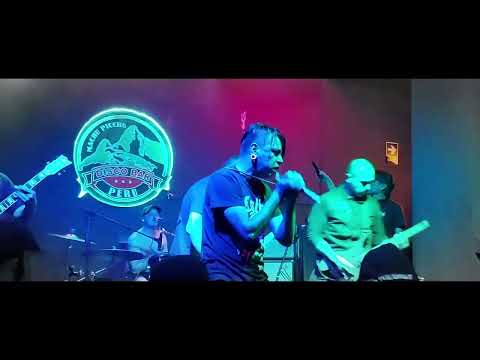 BIO-CRISIS  - HTM Hazlo tú Mismx (en vivo Lima, Perú)