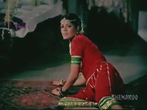 Saiyan nikas Gaye Main Na Ladi thi  song (Satyam Shivam Sundaram)