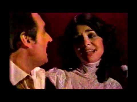 Neil Sedaka & Dara Sedaka - Should've Never Let You Go (Full Performance)