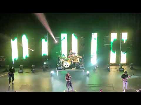 Jinjer - Who is Gonna Be the One (Live in SA 2022)